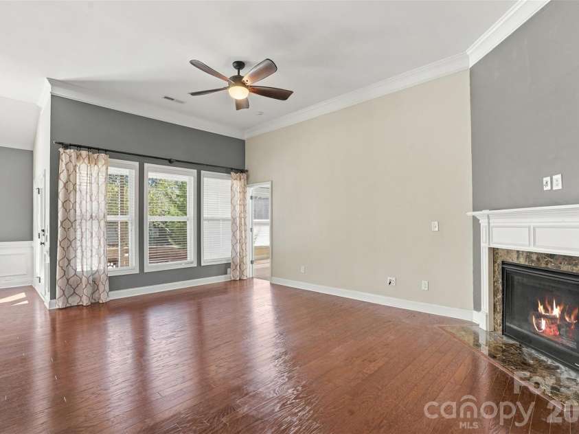 2001 Blackberry Lane, Lancaster, SC 29720.  MLS# CAR4436400, YatesRealty ID 57724. Living room