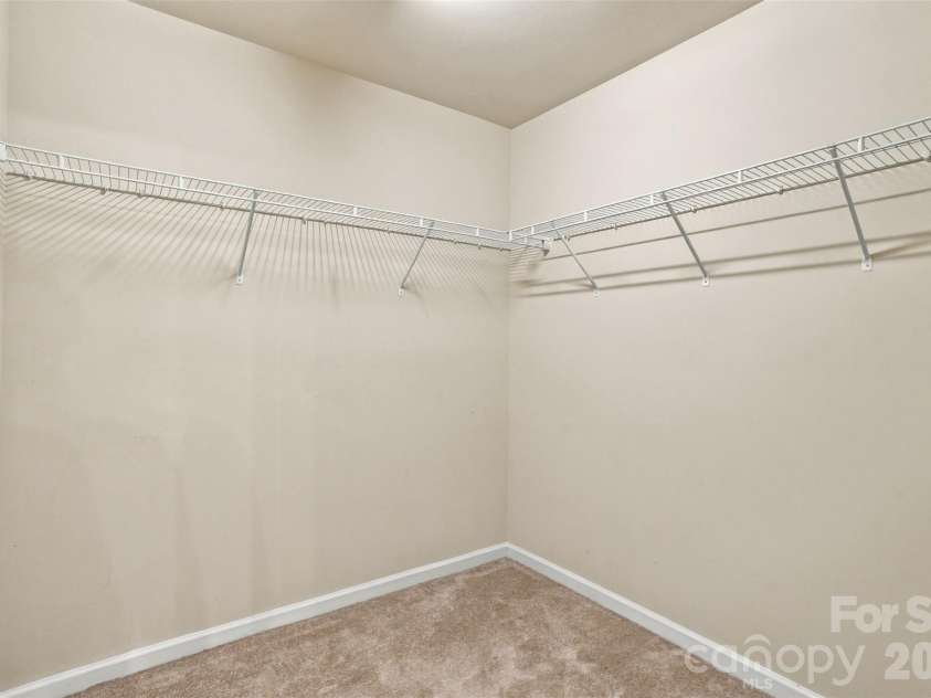2001 Blackberry Lane, Lancaster, SC 29720.  MLS# CAR4436400, YatesRealty ID 57724. Primary Closet