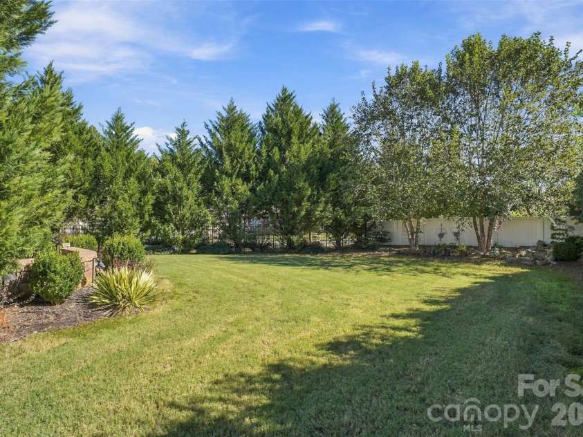 2001 Blackberry Lane, Lancaster, SC 29720.  MLS# CAR4436400, YatesRealty ID 57724. Private fenced yard
