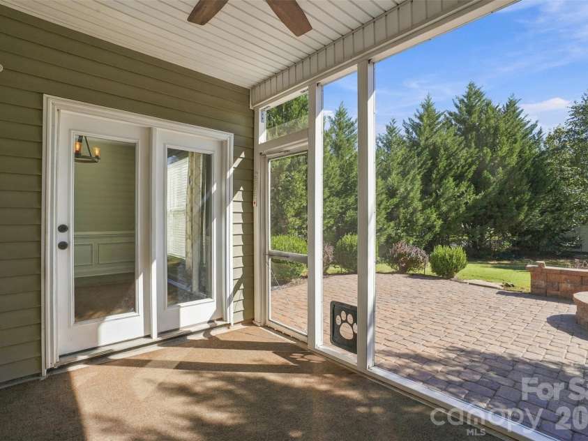 2001 Blackberry Lane, Lancaster, SC 29720.  MLS# CAR4436400, YatesRealty ID 57724. Screened-in porch