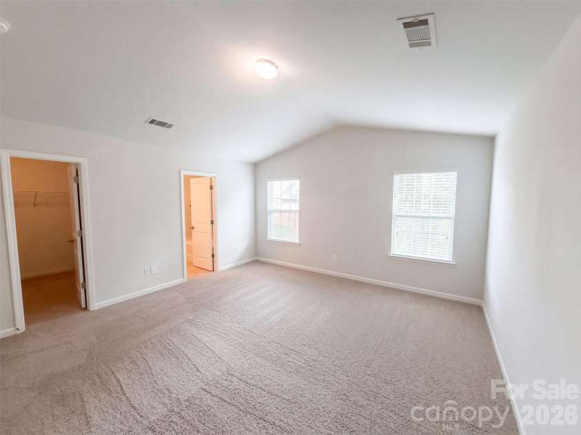 900 Etta Place, Gastonia, NC 28054.  MLS# CAR4436526, YatesRealty ID 57726. 