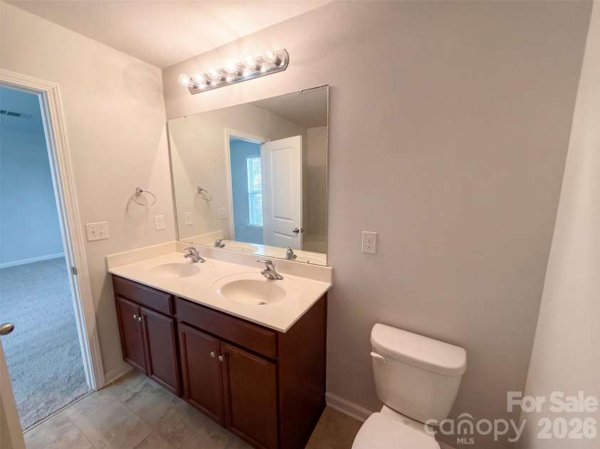900 Etta Place, Gastonia, NC 28054.  MLS# CAR4436526, YatesRealty ID 57726. 