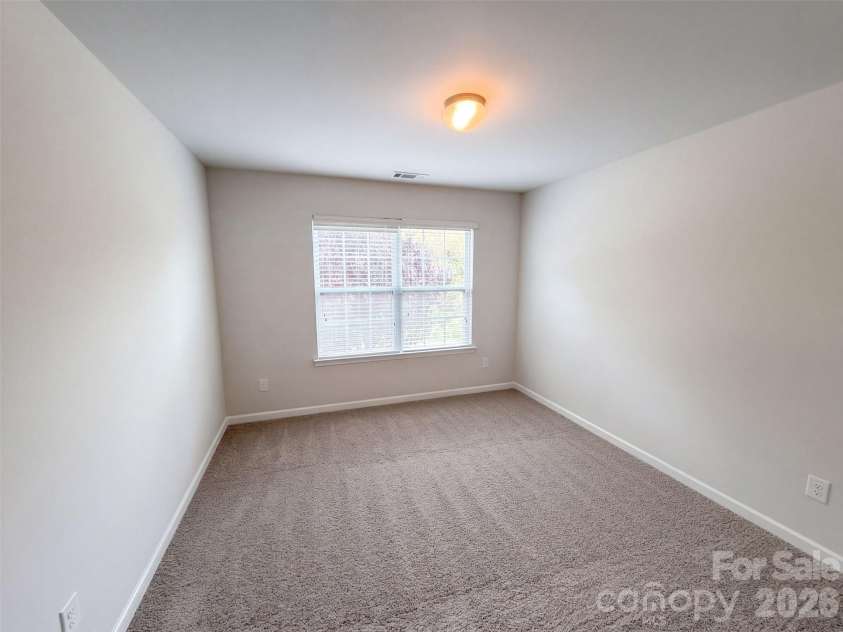 900 Etta Place, Gastonia, NC 28054.  MLS# CAR4436526, YatesRealty ID 57726. 