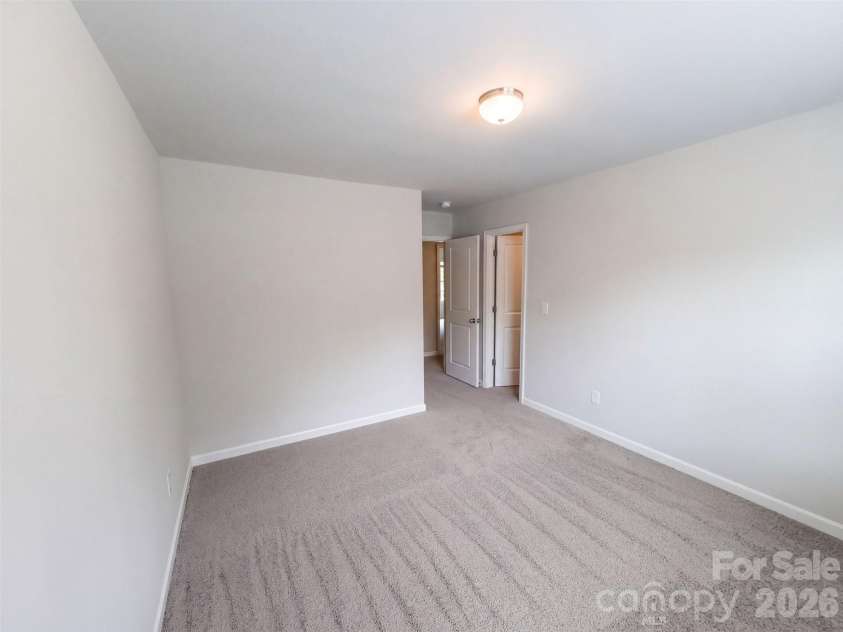 900 Etta Place, Gastonia, NC 28054.  MLS# CAR4436526, YatesRealty ID 57726. 