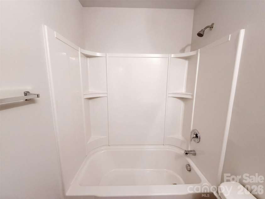 900 Etta Place, Gastonia, NC 28054.  MLS# CAR4436526, YatesRealty ID 57726. 
