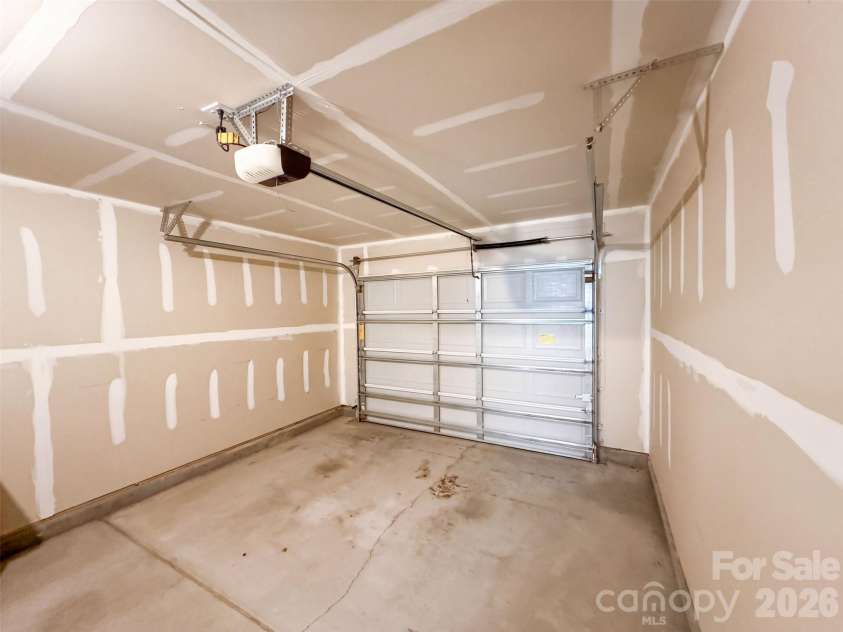 900 Etta Place, Gastonia, NC 28054.  MLS# CAR4436526, YatesRealty ID 57726. 