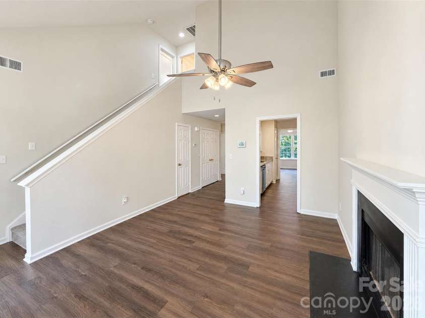 8603 Berrybrook Lane, Charlotte, NC 28269.  MLS# CAR4436528, YatesRealty ID 57727. 