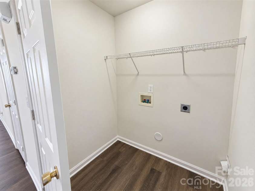 8603 Berrybrook Lane, Charlotte, NC 28269.  MLS# CAR4436528, YatesRealty ID 57727. 