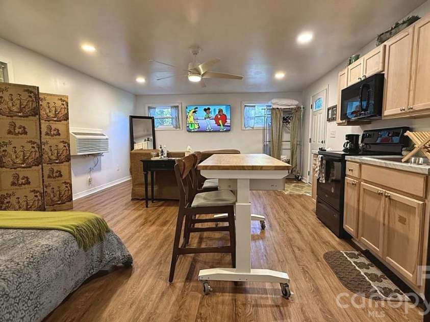4310 Dinglewood Avenue, Charlotte, NC 28205.  MLS# CAR4436414, YatesRealty ID 57728. ADU