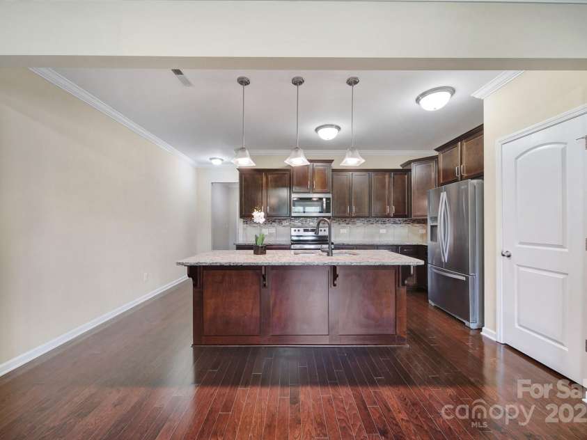 832 Summerlake Drive, Fort Mill, SC 29715.  MLS# CAR4298895, YatesRealty ID 5773. 