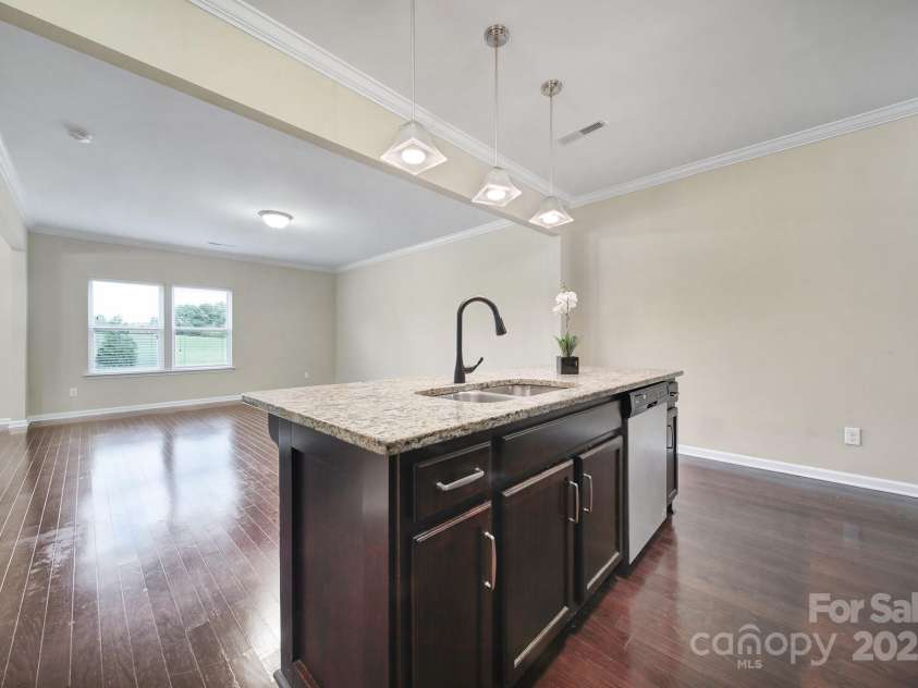 832 Summerlake Drive, Fort Mill, SC 29715.  MLS# CAR4298895, YatesRealty ID 5773. 
