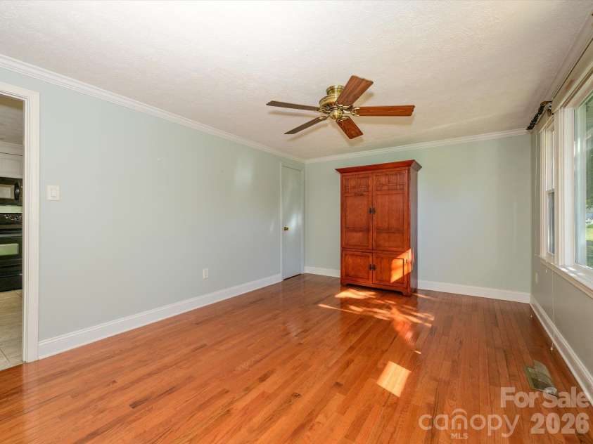 3714 Fieldcrest Circle, Concord, NC 28027.  MLS# CAR4436502, YatesRealty ID 57732. 