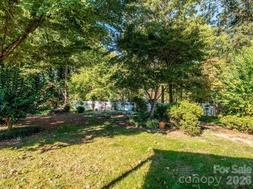 3714 Fieldcrest Circle, Concord, NC 28027.  MLS# CAR4436502, YatesRealty ID 57732. 