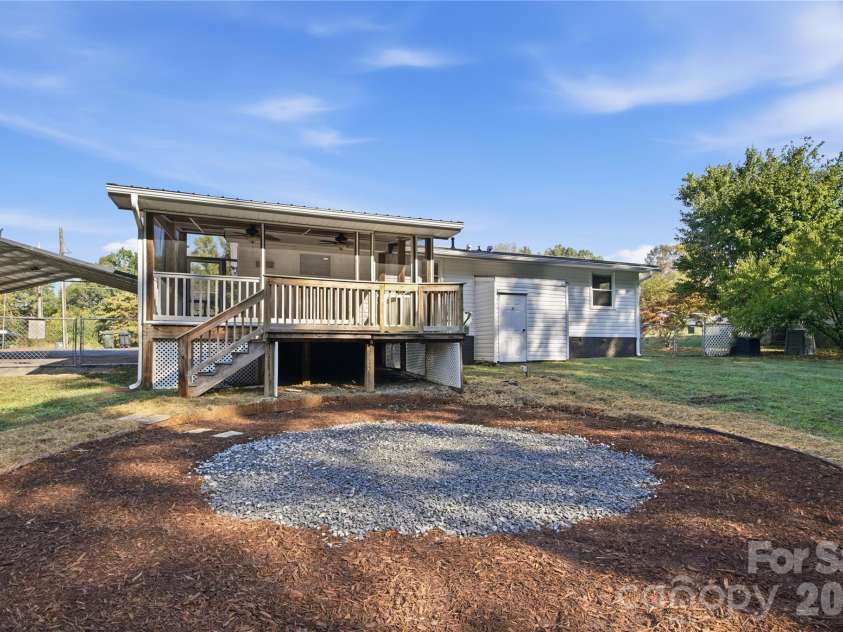 690 Rama Wood Drive, Concord, NC 28025.  MLS# CAR4436043, YatesRealty ID 57740. 