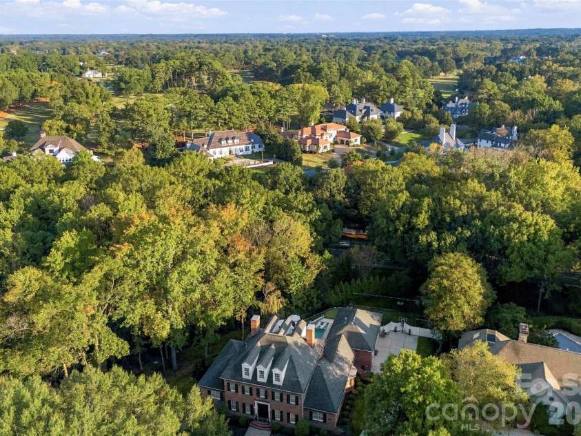 3236 Shillington Place, Charlotte, NC 28210.  MLS# CAR4435610, YatesRealty ID 57741. 