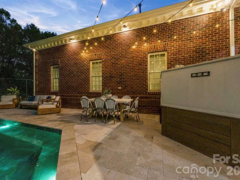 3236 Shillington Place, Charlotte, NC 28210.  MLS# CAR4435610, YatesRealty ID 57741. 