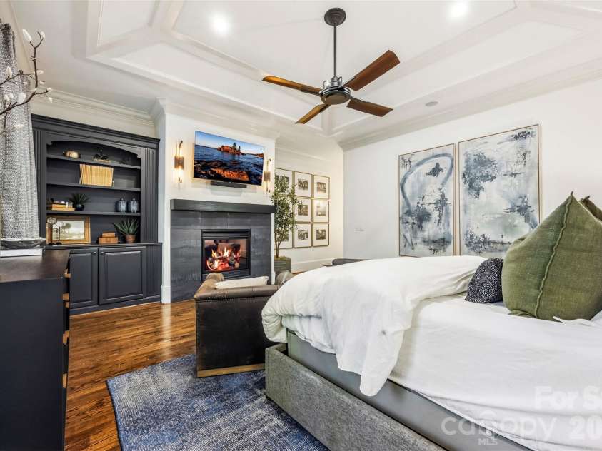 3236 Shillington Place, Charlotte, NC 28210.  MLS# CAR4435610, YatesRealty ID 57741. Primary bedroom w/ fireplace