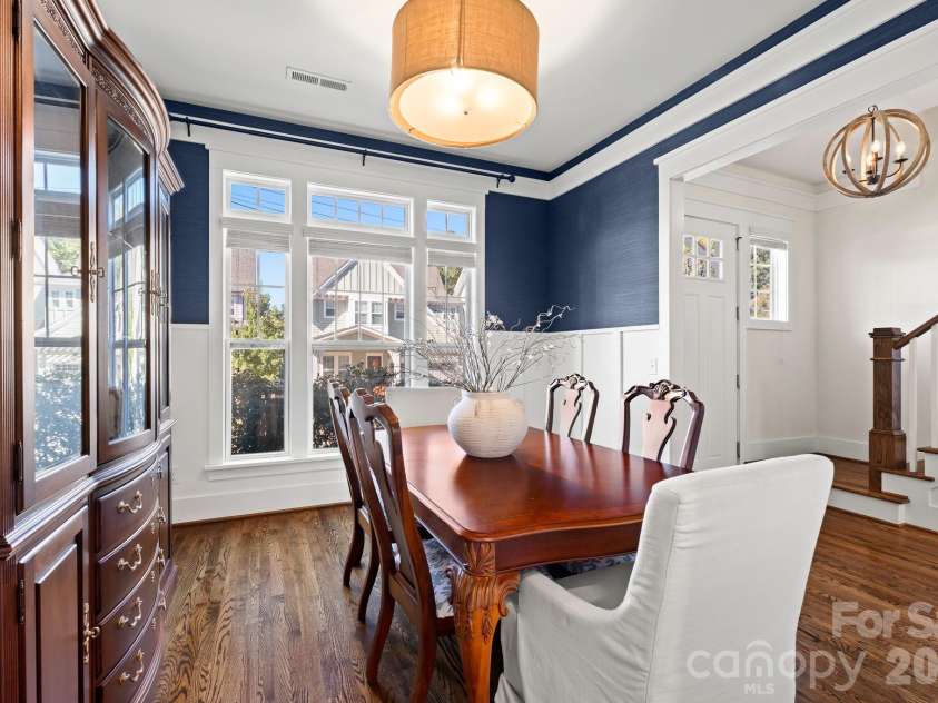 908 Millbrook Road, Charlotte, NC 28211.  MLS# CAR4435564, YatesRealty ID 57745. 