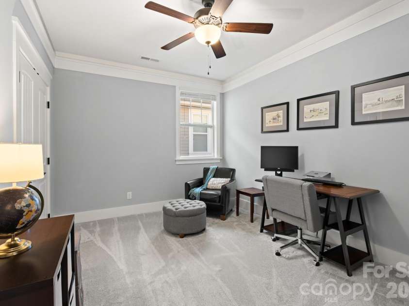 908 Millbrook Road, Charlotte, NC 28211.  MLS# CAR4435564, YatesRealty ID 57745. 