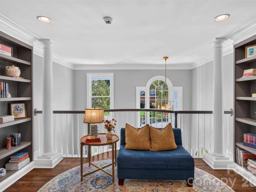 8634 Woodmere Crossing Drive, Charlotte, NC 28226.  MLS# CAR4435409, YatesRealty ID 57746. 