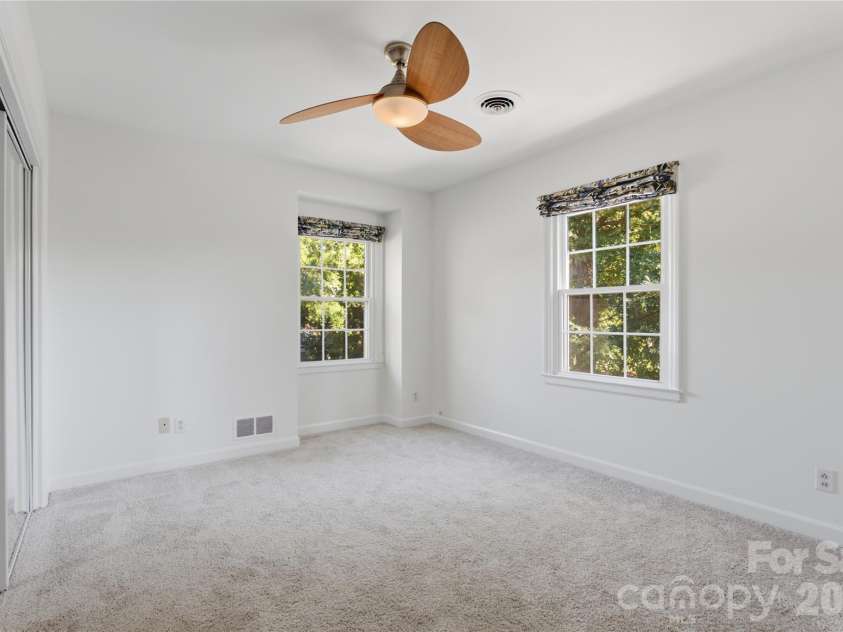 1200 Charter Place, Charlotte, NC 28211.  MLS# CAR4435182, YatesRealty ID 57748. Secondary bedroom