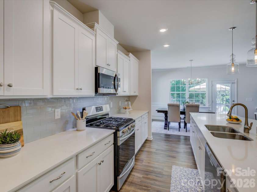 12537 Belmont Mansion Drive, Charlotte, NC 28273.  MLS# CAR4434864, YatesRealty ID 57750. 