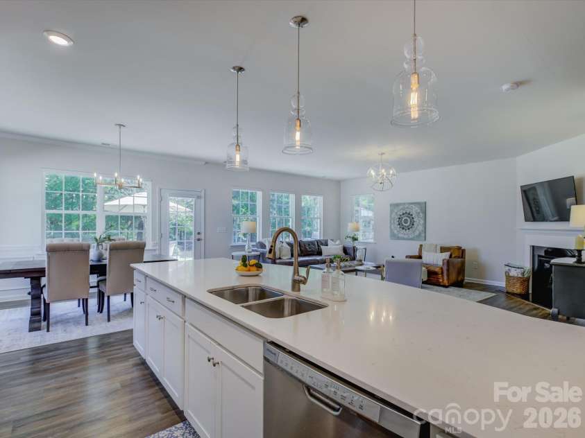 12537 Belmont Mansion Drive, Charlotte, NC 28273.  MLS# CAR4434864, YatesRealty ID 57750. 