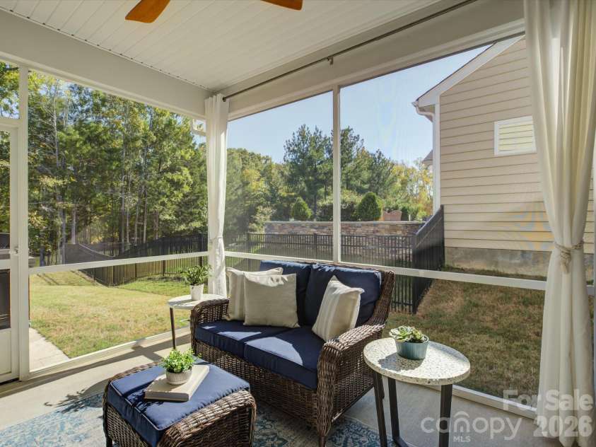 12537 Belmont Mansion Drive, Charlotte, NC 28273.  MLS# CAR4434864, YatesRealty ID 57750. 