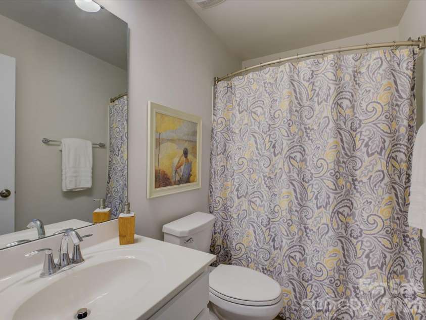 12537 Belmont Mansion Drive, Charlotte, NC 28273.  MLS# CAR4434864, YatesRealty ID 57750. 