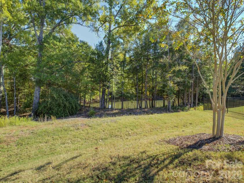 12537 Belmont Mansion Drive, Charlotte, NC 28273.  MLS# CAR4434864, YatesRealty ID 57750. 