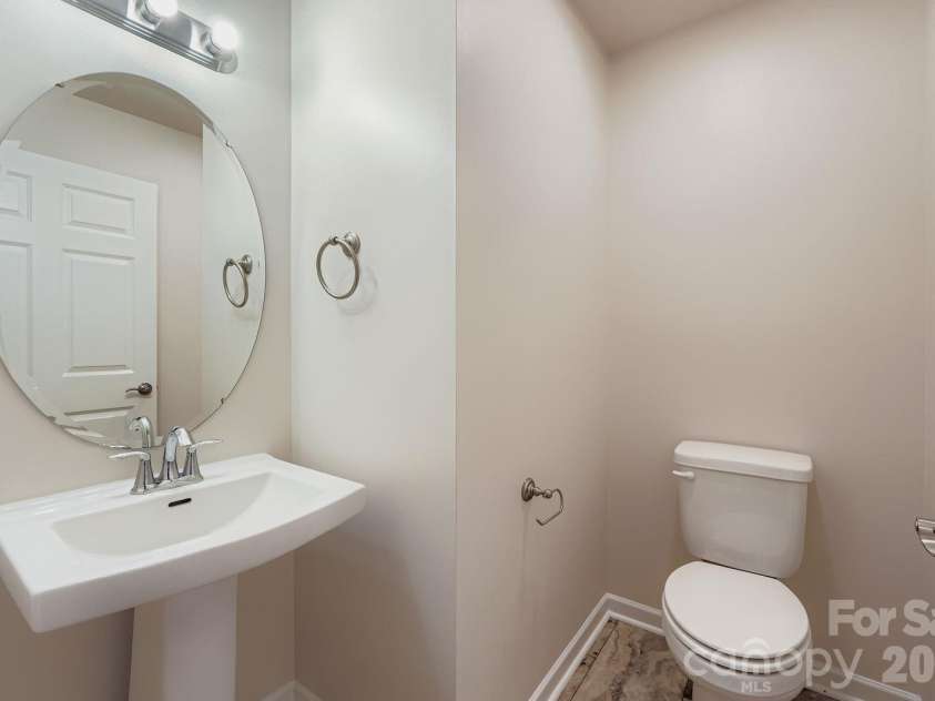 1761 J Julian Lane, Charlotte, NC 28208.  MLS# CAR4429315, YatesRealty ID 57756. 