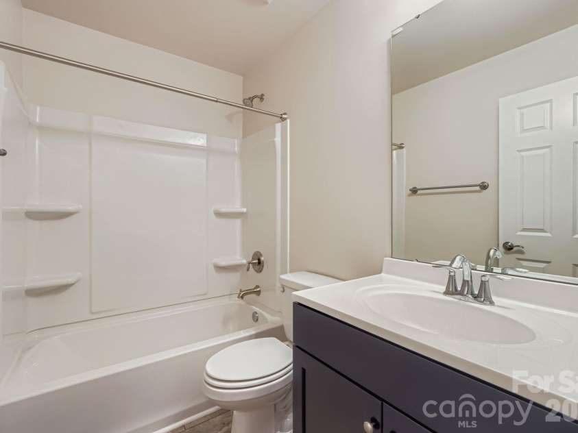 1761 J Julian Lane, Charlotte, NC 28208.  MLS# CAR4429315, YatesRealty ID 57756. 