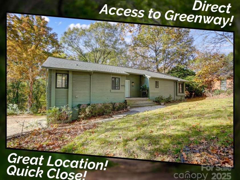 11429 Spreading Oak Lane, Charlotte, NC 28226.  MLS# CAR4194529, YatesRealty ID 5776. 11429 Spreading Oak Lane