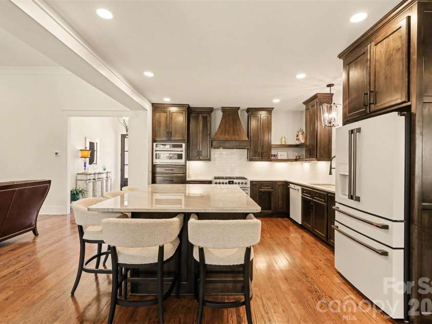 302 Forest Bay Court, Belmont, NC 28012.  MLS# CAR4358873, YatesRealty ID 5776. 