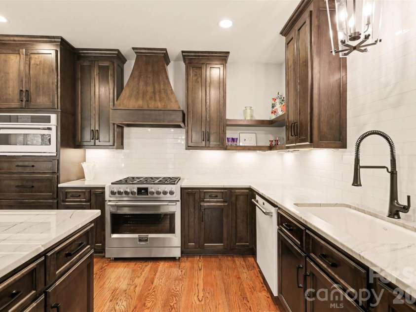302 Forest Bay Court, Belmont, NC 28012.  MLS# CAR4358873, YatesRealty ID 5776. 