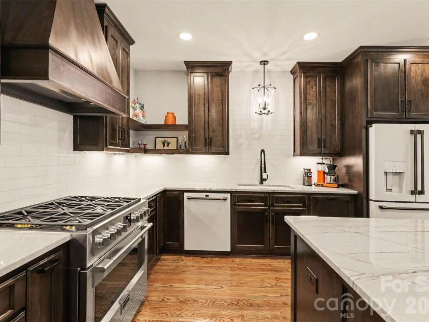 302 Forest Bay Court, Belmont, NC 28012.  MLS# CAR4358873, YatesRealty ID 5776. 