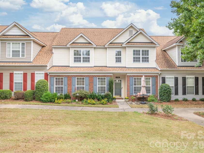 4780 Grier Farm Lane, Charlotte, NC 28270.  MLS# CAR4433351, YatesRealty ID 57760. 