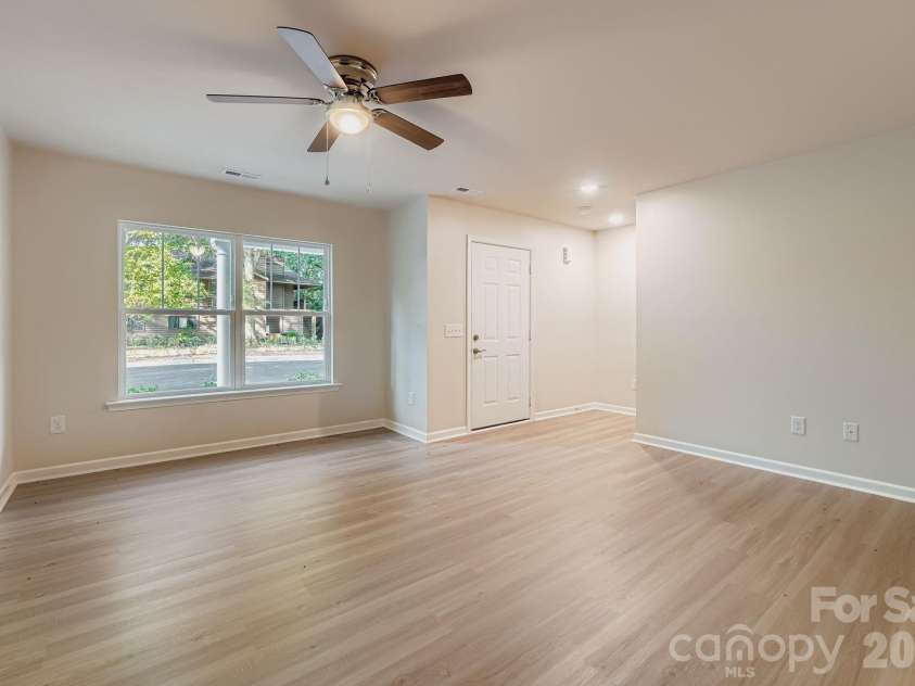 1773 J Julian Lane, Charlotte, NC 28208.  MLS# CAR4429302, YatesRealty ID 57762. 