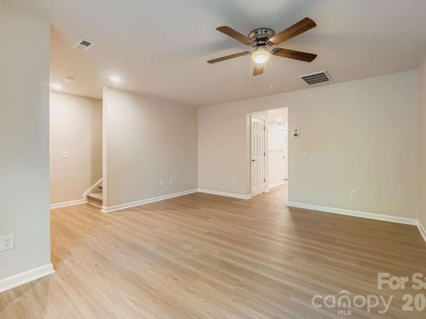 1773 J Julian Lane, Charlotte, NC 28208.  MLS# CAR4429302, YatesRealty ID 57762. 