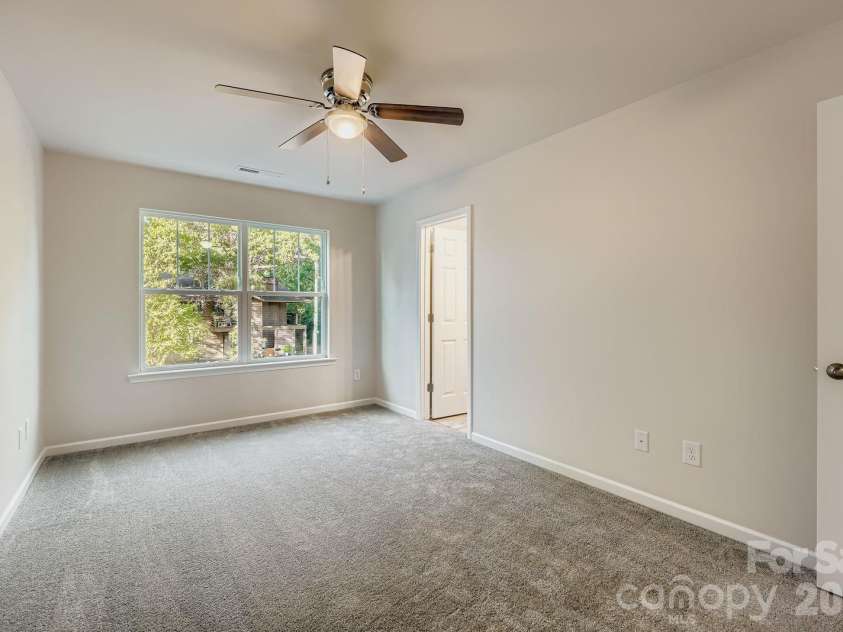 1773 J Julian Lane, Charlotte, NC 28208.  MLS# CAR4429302, YatesRealty ID 57762. 