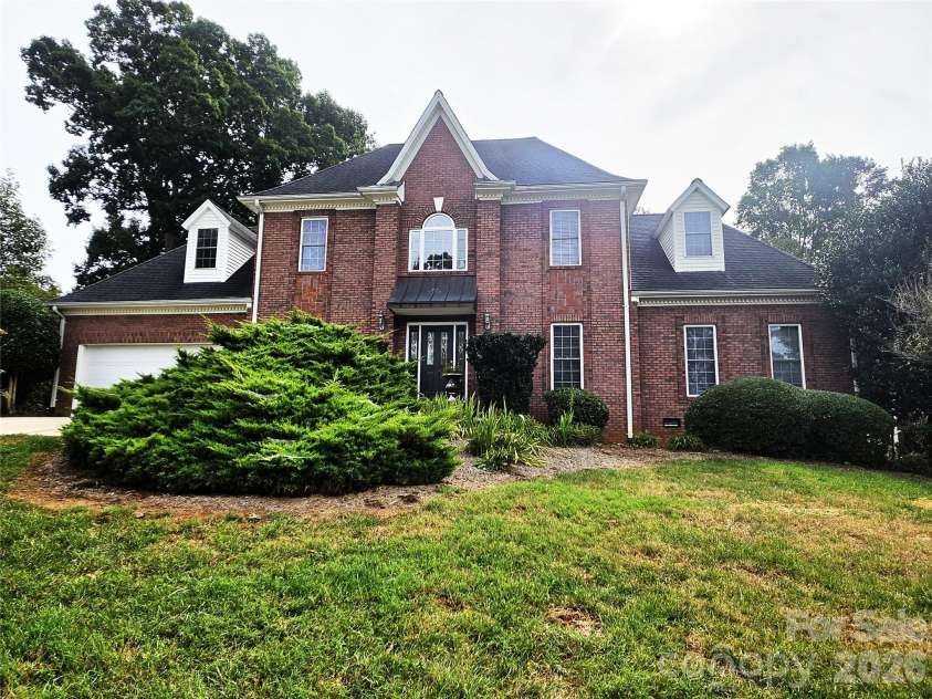 408 5th Avenue, Conover, NC 28613.  MLS# CAR4427047, YatesRealty ID 57764. 