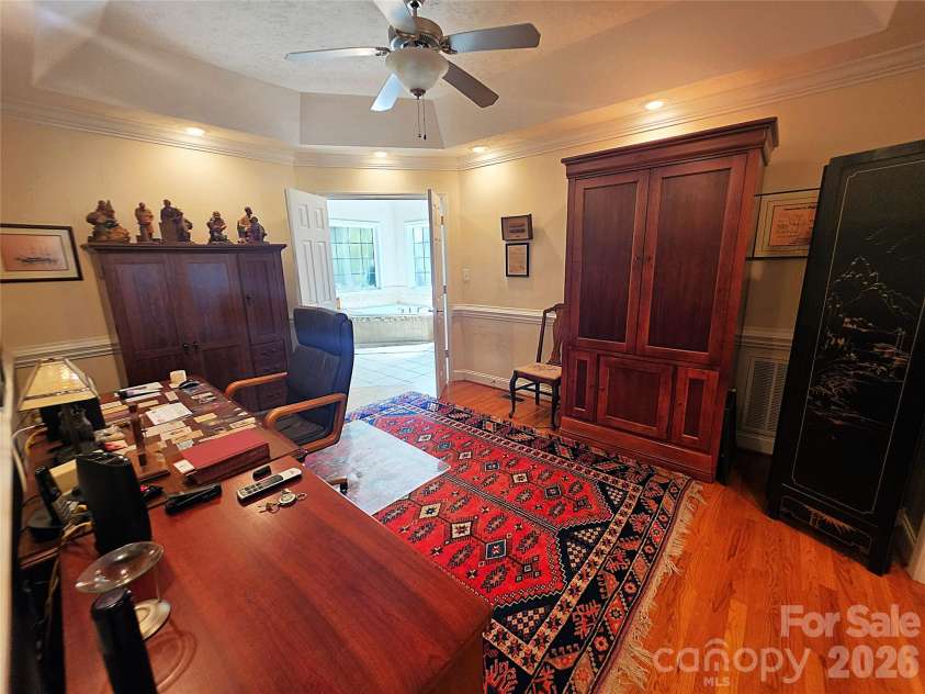 408 5th Avenue, Conover, NC 28613.  MLS# CAR4427047, YatesRealty ID 57764. 