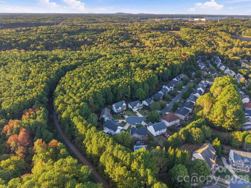 5704 Snapdragon Lane, Huntersville, NC 28078.  MLS# CAR4426906, YatesRealty ID 57765. 