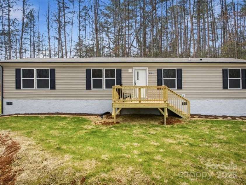 3160 Mariposa Lane, Morganton, NC 28655.  MLS# CAR4334327, YatesRealty ID 5777. 