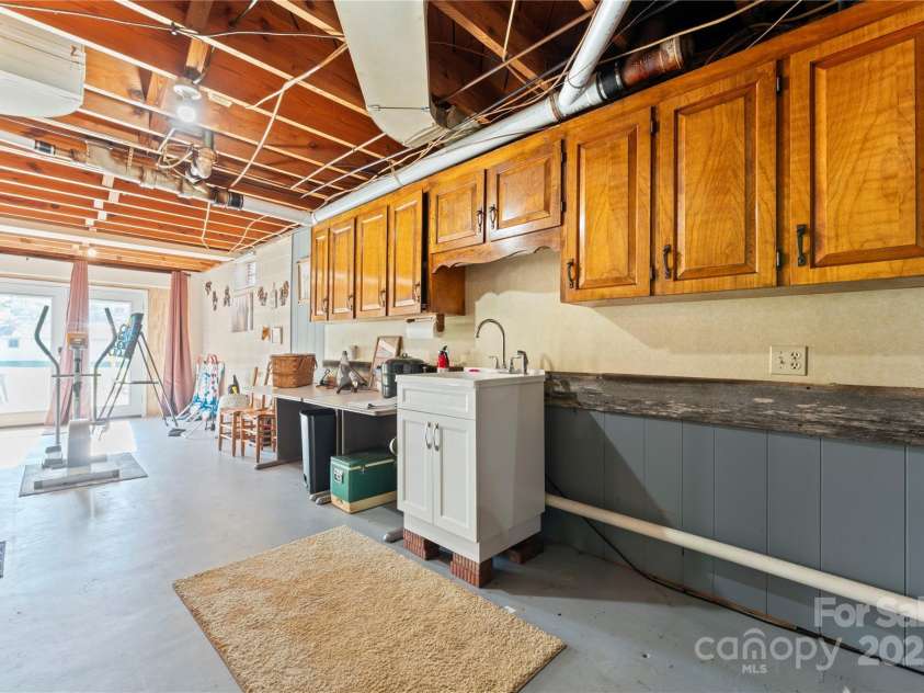 36984 B&C Carter Road, New London, NC 28127.  MLS# CAR4246178, YatesRealty ID 5777. Basement