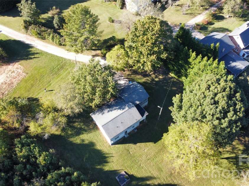 2727 Haas Lane, Lenoir, NC 28645.  MLS# CAR4436149, YatesRealty ID 57778. 