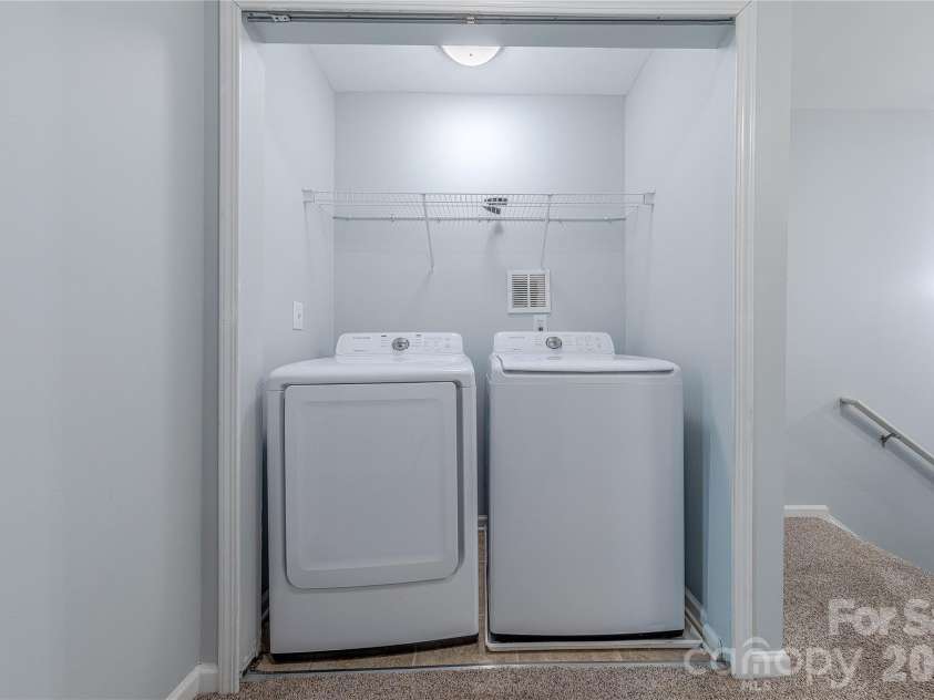 2147 Midnight Blue Lane, Fort Mill, SC 29708.  MLS# CAR4340117, YatesRealty ID 5778. Laundry Room
