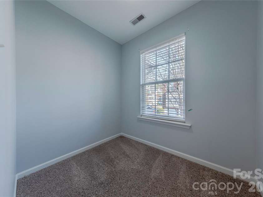 2147 Midnight Blue Lane, Fort Mill, SC 29708.  MLS# CAR4340117, YatesRealty ID 5778. Walk-In Closet