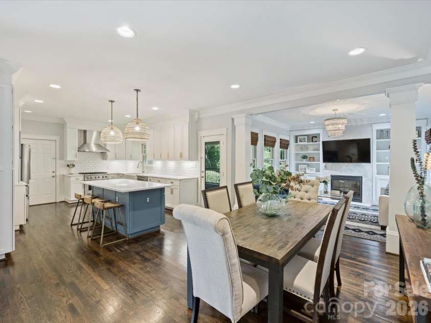 5919 Creola Road, Charlotte, NC 28270.  MLS# CAR4435518, YatesRealty ID 57786. Dining