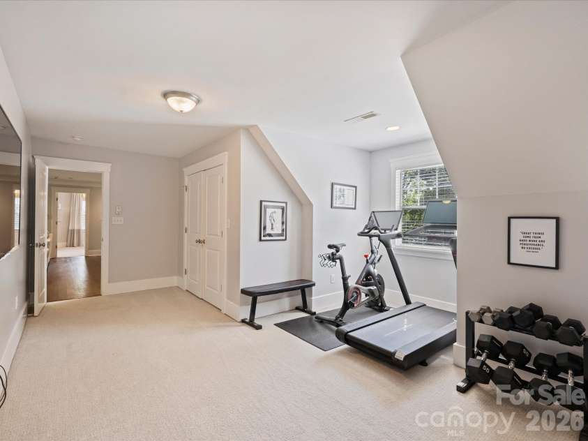 5919 Creola Road, Charlotte, NC 28270.  MLS# CAR4435518, YatesRealty ID 57786. Flex Space